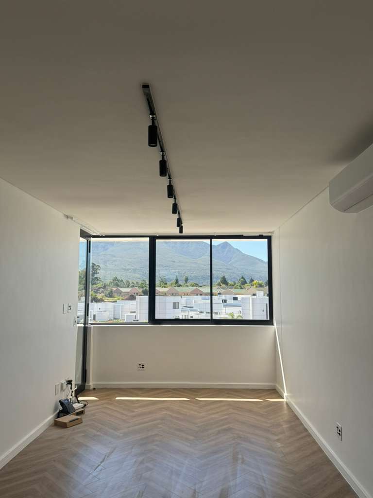 To Let 2 Bedroom Property for Rent in Heather Park Western Cape